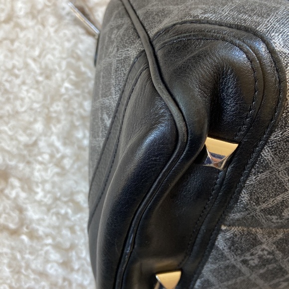 L.A.M.B. Satchel, by Gwen Stefani - Picture 15 of 16